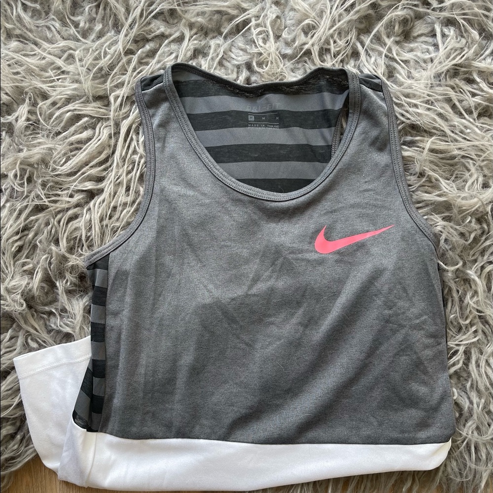 Nike DriFit tank. Size:M